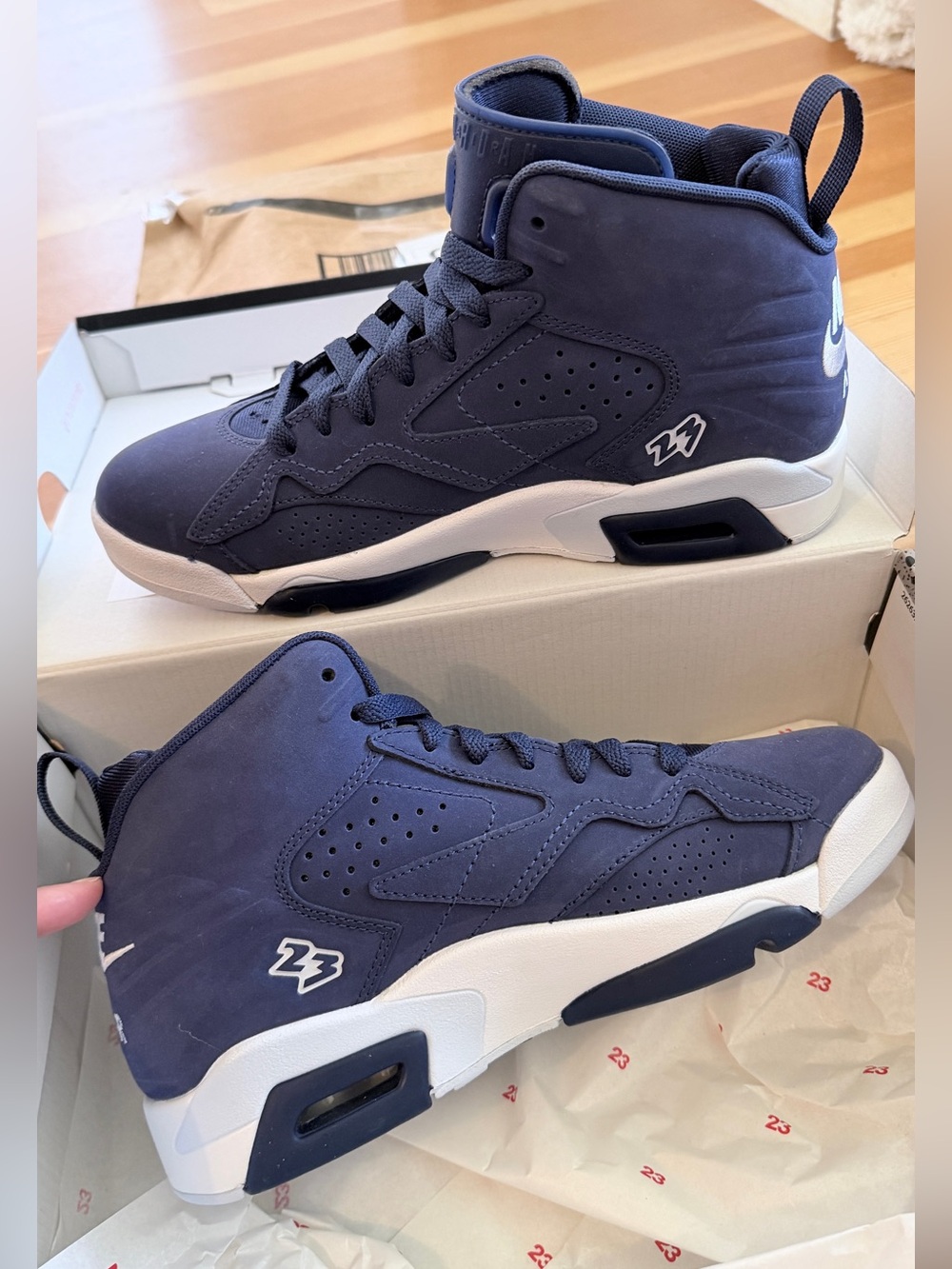 Bundle New in box women’s Jordan MVP and rollershoes
